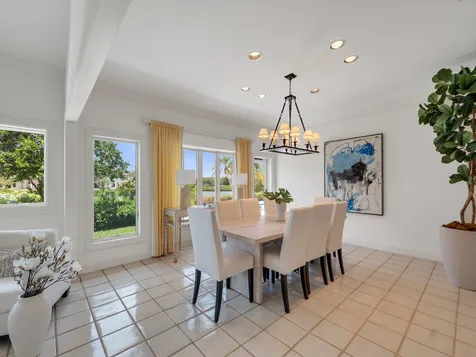 609 Lake Drive Vero Beach FL 32963