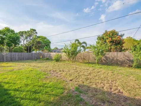 1946 24th Street SW Vero Beach FL 32962