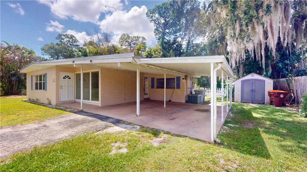 4455 17th Street Vero Beach FL 32966