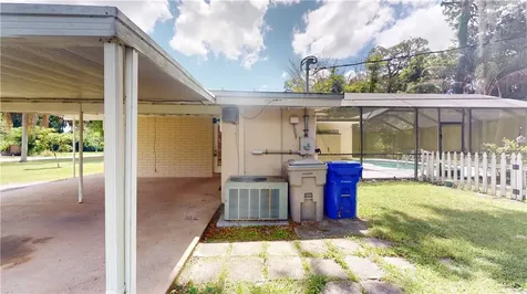 4455 17th Street Vero Beach FL 32966