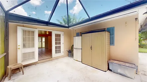 4455 17th Street Vero Beach FL 32966