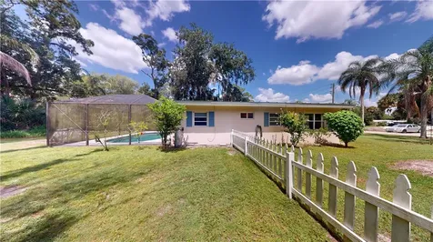 4455 17th Street Vero Beach FL 32966