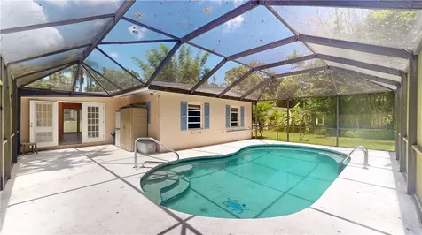 4455 17th Street Vero Beach FL 32966