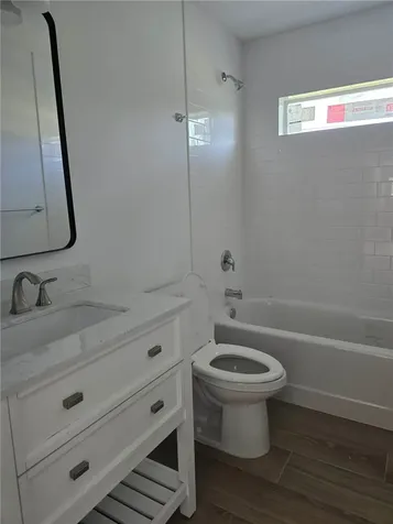 6125 7th Place Vero Beach FL 32968