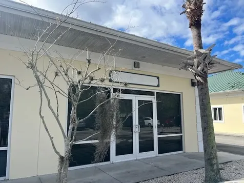 9035 Americana Road Vero Beach FL 32966