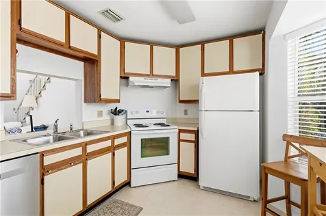 1960 Westminster Circle Vero Beach FL 32966