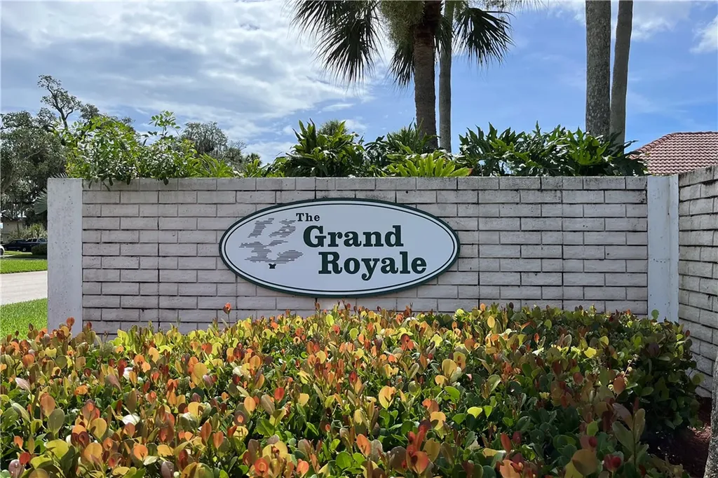 235 Grand Royale Circle Vero Beach FL 32962
