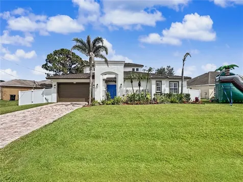 6008 NW Winfield Drive Port St Lucie FL 34986