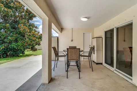 934 Bermuda Avenue Sebastian FL 32958