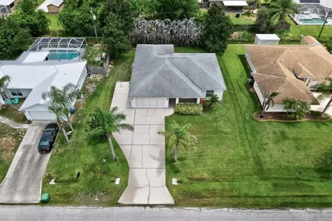 934 Bermuda Avenue Sebastian FL 32958