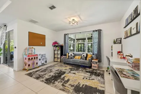 6205 Arcadia Square Vero Beach FL 32966