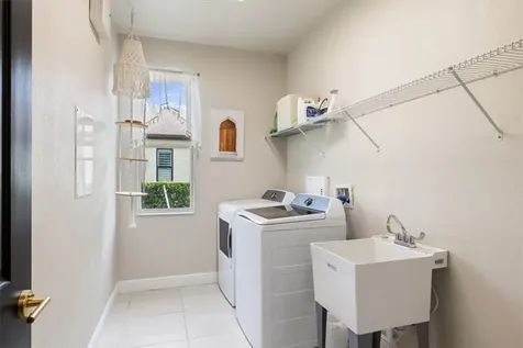 6205 Arcadia Square Vero Beach FL 32966