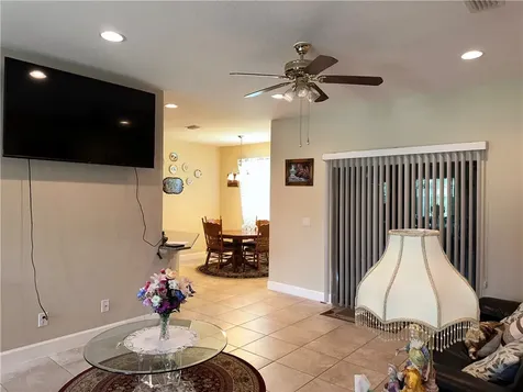 4667 Ashley Lake Circle Vero Beach FL 32967