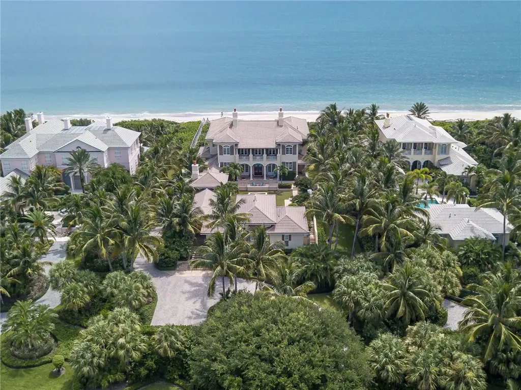 141 Beachside Drive Vero Beach FL 32963