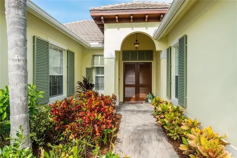 2050 Autumn Lane Vero Beach FL 32963