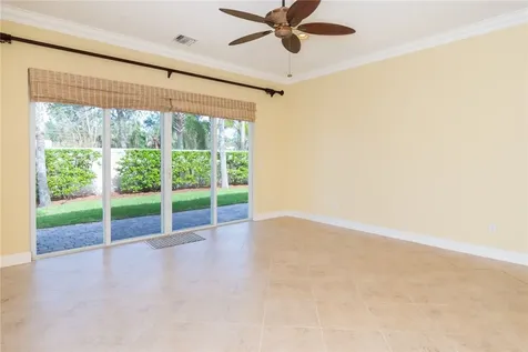 2050 Autumn Lane Vero Beach FL 32963