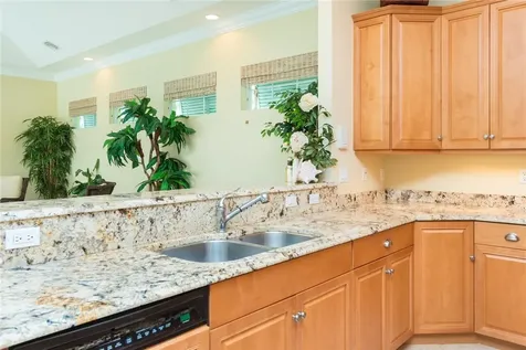2050 Autumn Lane Vero Beach FL 32963