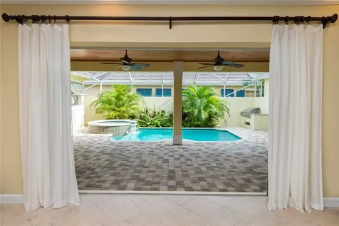 2050 Autumn Lane Vero Beach FL 32963