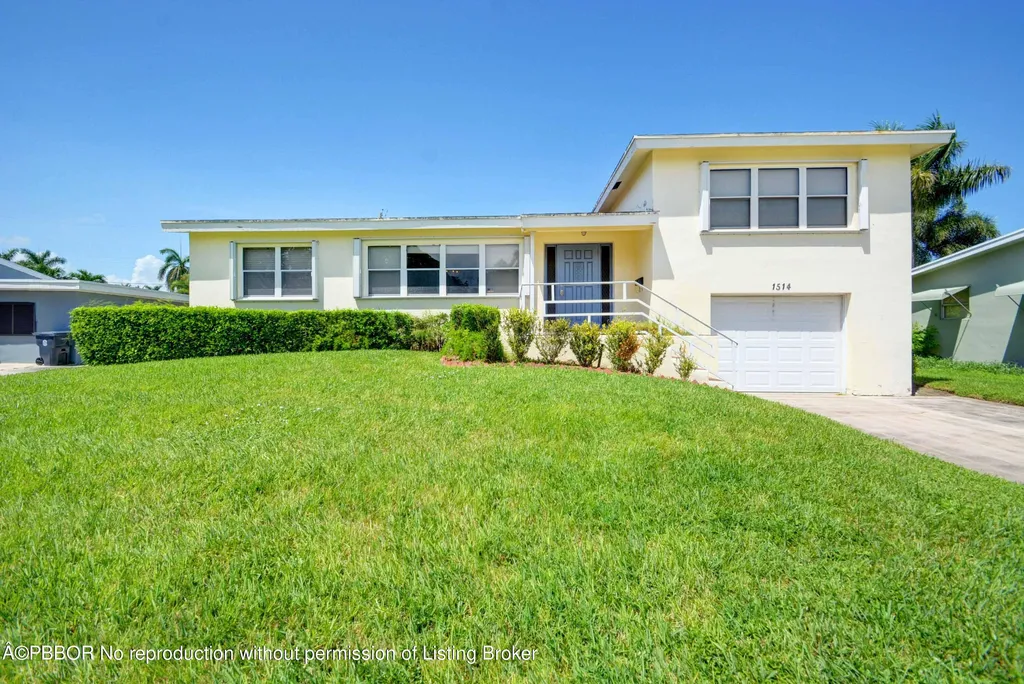 1514 Shirley Court Lake Worth FL 33461