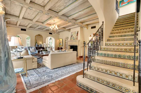 258 Wells Road Palm Beach FL 33480