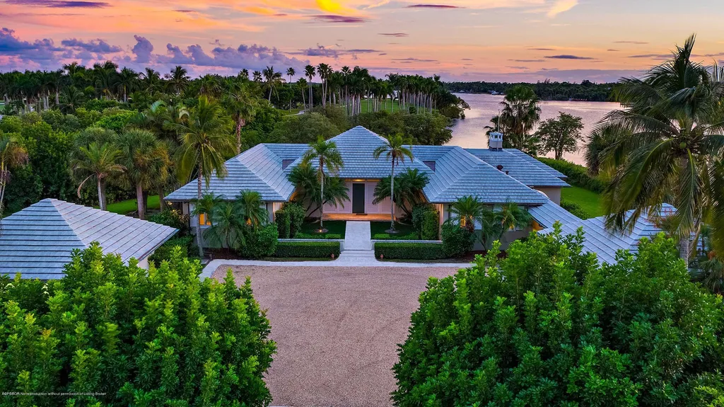 14 Bassett Creek Trail N Hobe Sound FL 33455