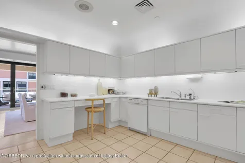 2 N Breakers Row Palm Beach FL 33480