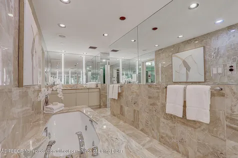 2 N Breakers Row Palm Beach FL 33480