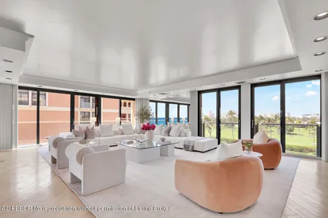 2 N Breakers Row Palm Beach FL 33480