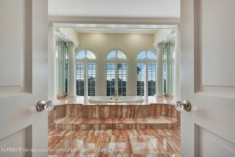 100 Seaway Court Vero Beach FL 32963
