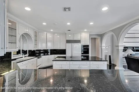 100 Seaway Court Vero Beach FL 32963