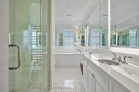 12 Lagomar Road Palm Beach FL 33480