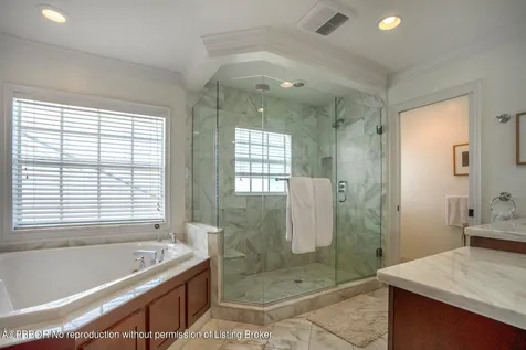 11916 Lake Shore Place North Palm Beach FL 33408