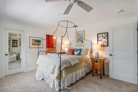 11916 Lake Shore Place North Palm Beach FL 33408
