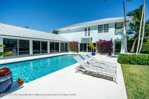 11916 Lake Shore Place North Palm Beach FL 33408