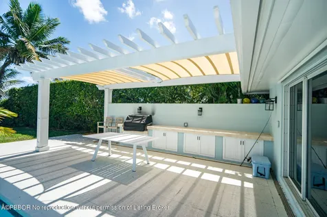 11916 Lake Shore Place North Palm Beach FL 33408