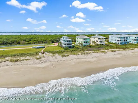 5040 Watersong Way Hutchinson Island FL 33949