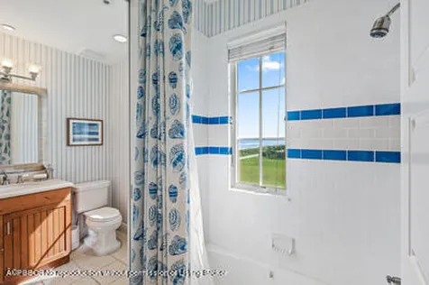 5040 Watersong Way Hutchinson Island FL 33949