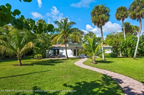 602 N Atlantic Drive Lantana FL 33462