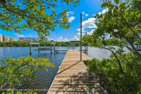602 N Atlantic Drive Lantana FL 33462