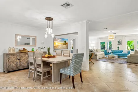 602 N Atlantic Drive Lantana FL 33462