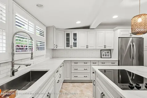602 N Atlantic Drive Lantana FL 33462