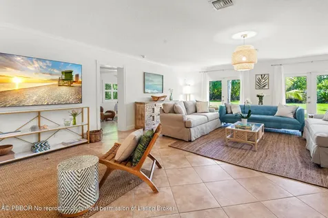 602 N Atlantic Drive Lantana FL 33462