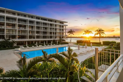 2784 S Ocean Boulevard Palm Beach FL 33480