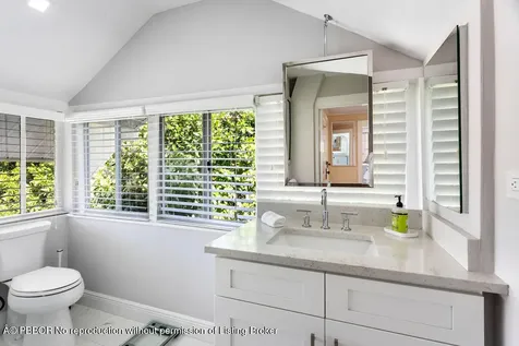141 Australian Avenue Palm Beach FL 33480