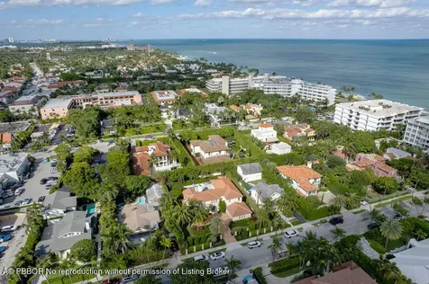 141 Australian Avenue Palm Beach FL 33480
