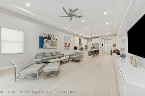 5642 Delacroix Terrace Palm Beach Gardens FL 33418