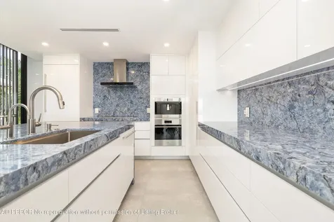 106 Inlet Way Palm Beach Shores FL 33404