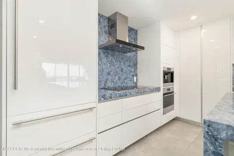 106 Inlet Way Palm Beach Shores FL 33404
