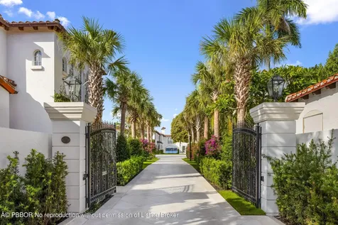 800 S County Road Palm Beach FL 33480