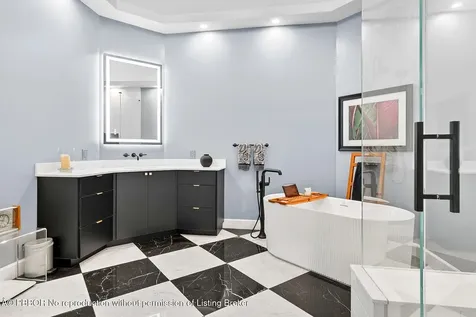 6 Cloister Circle West Palm Beach FL 33401
